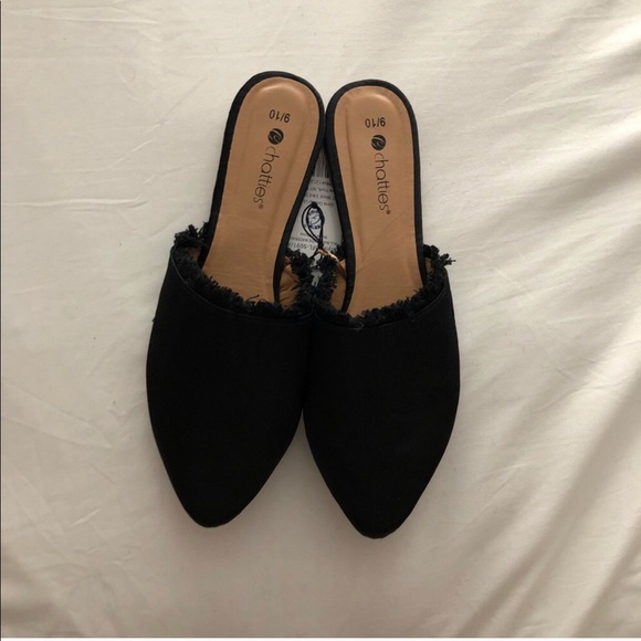 chatties Shoes - Black Mules
